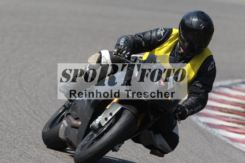 /Archiv-2022/06 15.04.2022 Speer Racing ADR/Instruktorengruppe/5